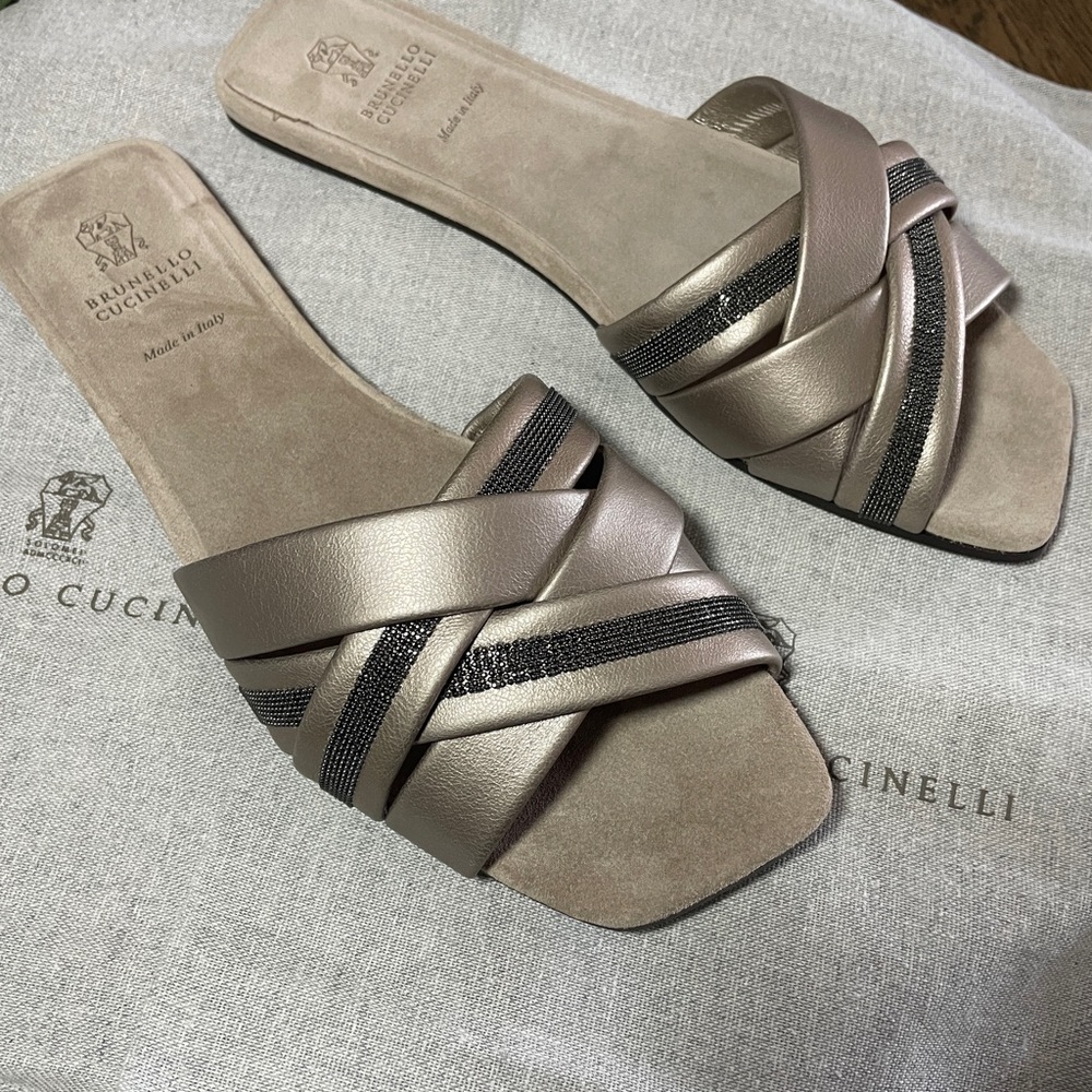 NWT Brunello Cucinelli slides sandal mule size 39(8-9US)